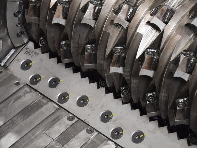 單軸撕碎機原理